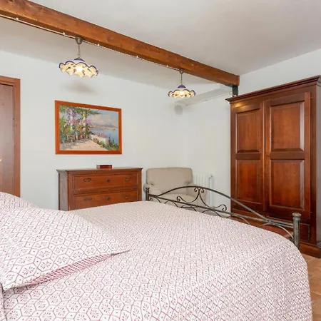 Villa Casale Silvia Large Private Pool Ac Wifi Parrano