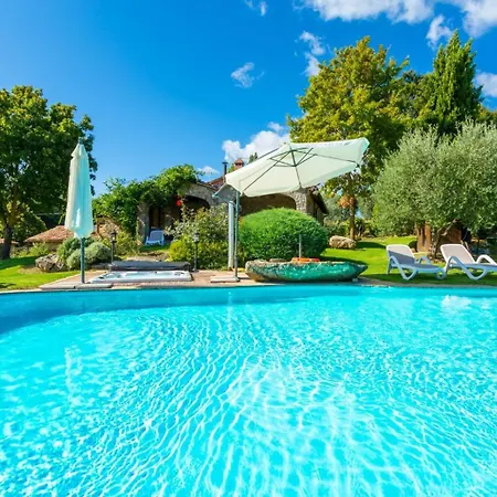 Casale Silvia Large Private Pool Ac Wifi Parrano